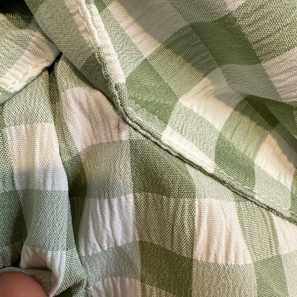 SHEIN Green & White Gingham Print Twist Front Puff Sleeve Crop Top Size 11-12Y☀️ - Picture 17 of 17